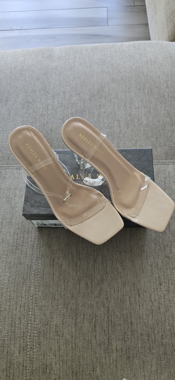 Azalea Wang Webster Clear Bubble Heel Sandal Nude Ankle Strap Size 8.5 with Box